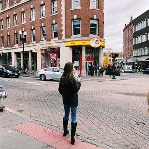 Meet your Posher, Michaelamichaela